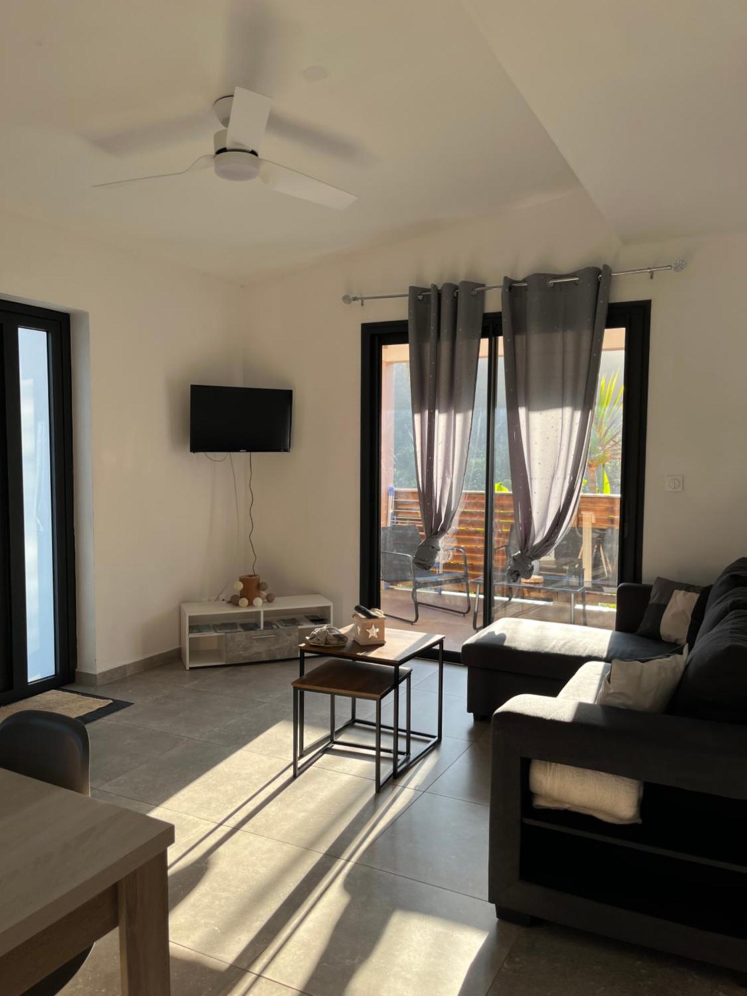 L'Etoilee Apartamento La Riviere Saint-Louis Exterior foto